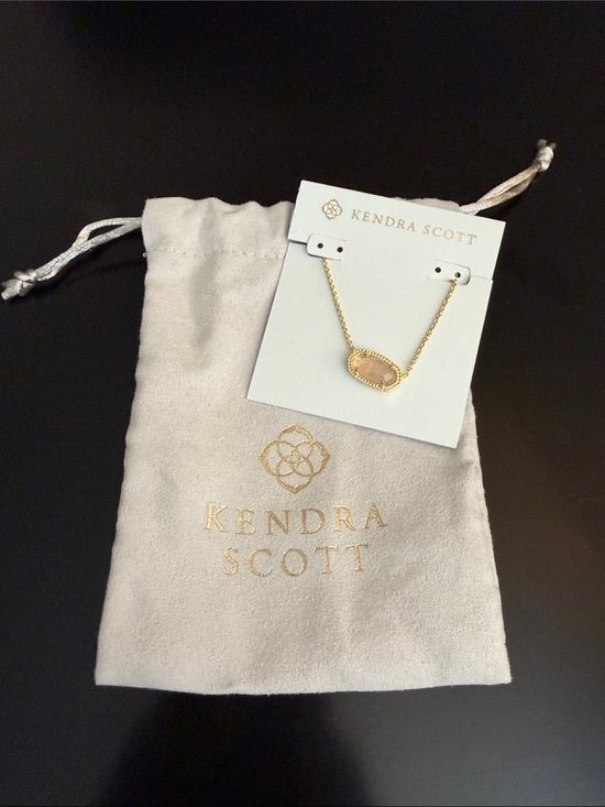 Kendra Scott Jewelry - Kendra Scott Elisa Gold and Blush Pink Necklace, with tags and pouch